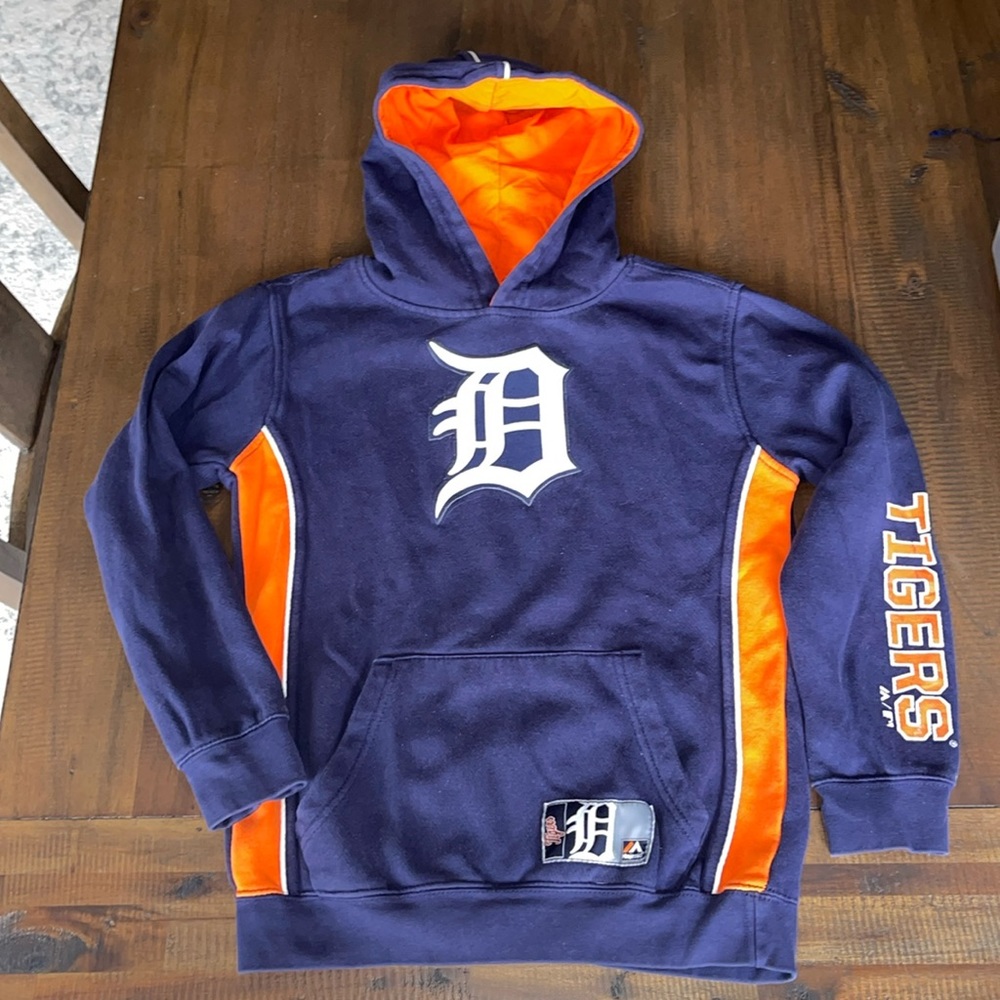 Majestic youth XL Tiger’s sweatshirt